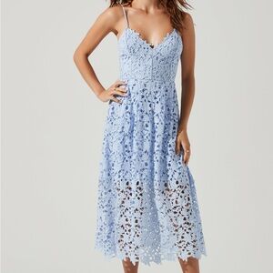 ASTR The Label Lace A-Line Midi Dress